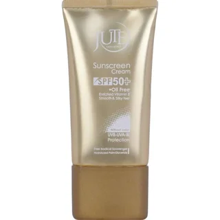 کرم ضد آفتاب ژوت بی رنگ مناسب برای پوست چرب SPF 50