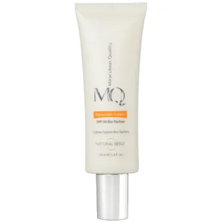 کرم ضد آفتاب بایوتچ ام کیو بژ طبیعی SPF 50 مناسب برای پوست لک دار